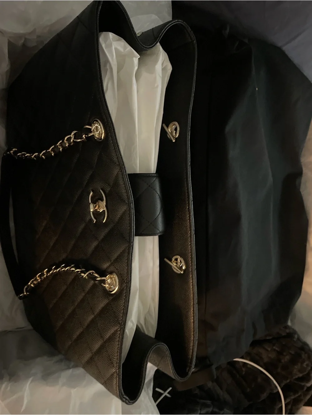 CHANEL classic tote